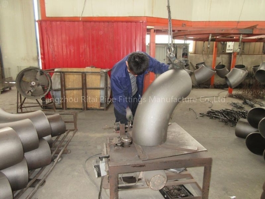 ASME B16.48 อุปกรณ์เชื่อมชน 180 45 องศาเหล็กกล้าคาร์บอน 90 องศาลดข้อศอก