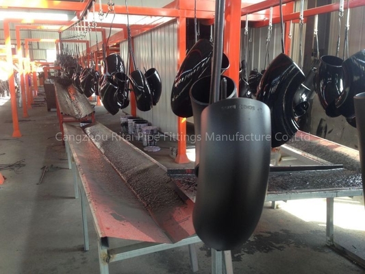ASTM A234 WPB อุปกรณ์เชื่อมท่อเหล็กคาร์บอน Sch 40 Sch 80 90 Degree Black
