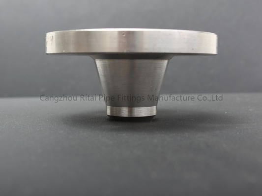 ASTM A350 LF2 ซ็อกเก็ตเชื่อมหน้าแปลนแบบยกขึ้นบนจานตาบอด 150 # 3000 # 6000 #
