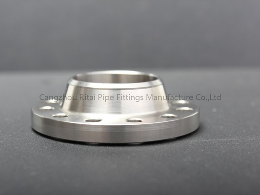 หน้าแปลนคอเชื่อมยาวหน้ายก 6 นิ้ว ASTM A105 Forged Steel