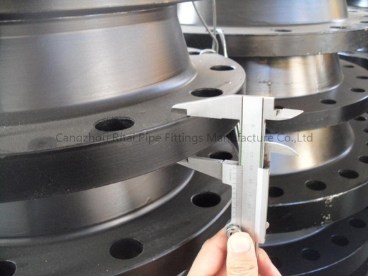 หน้าแปลนคอเชื่อมยาวหน้ายก 6 นิ้ว ASTM A105 Forged Steel